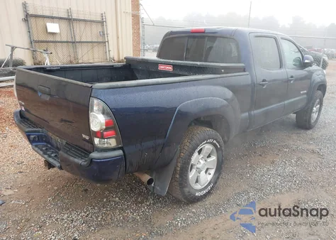 2013 Toyota Tacoma Base V6 z USA, uszkodzony, nr VIN 5TFMU4FN3DX011152